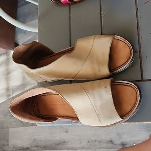 Free People Mont Blanc Sandal in Nude Size 40 / US size 10